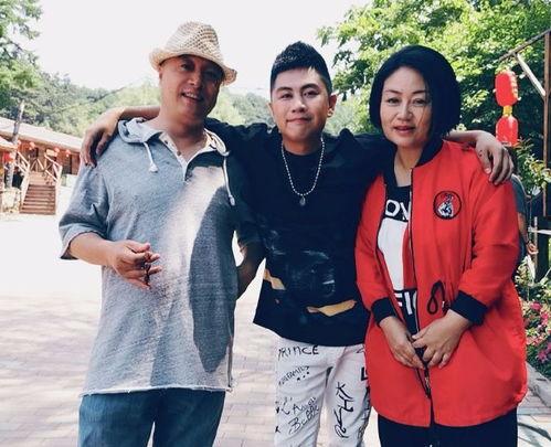 刘老根三照片,笑谈人生百态，演绎乡村传奇