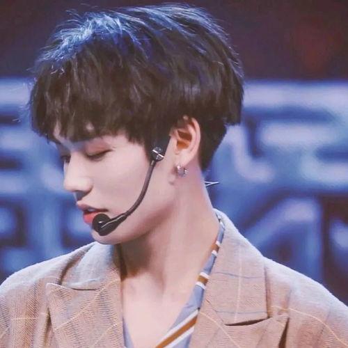 林彦俊以前照片